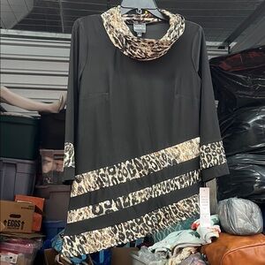 Coco Bianco Black Top with Leopard Print Accents